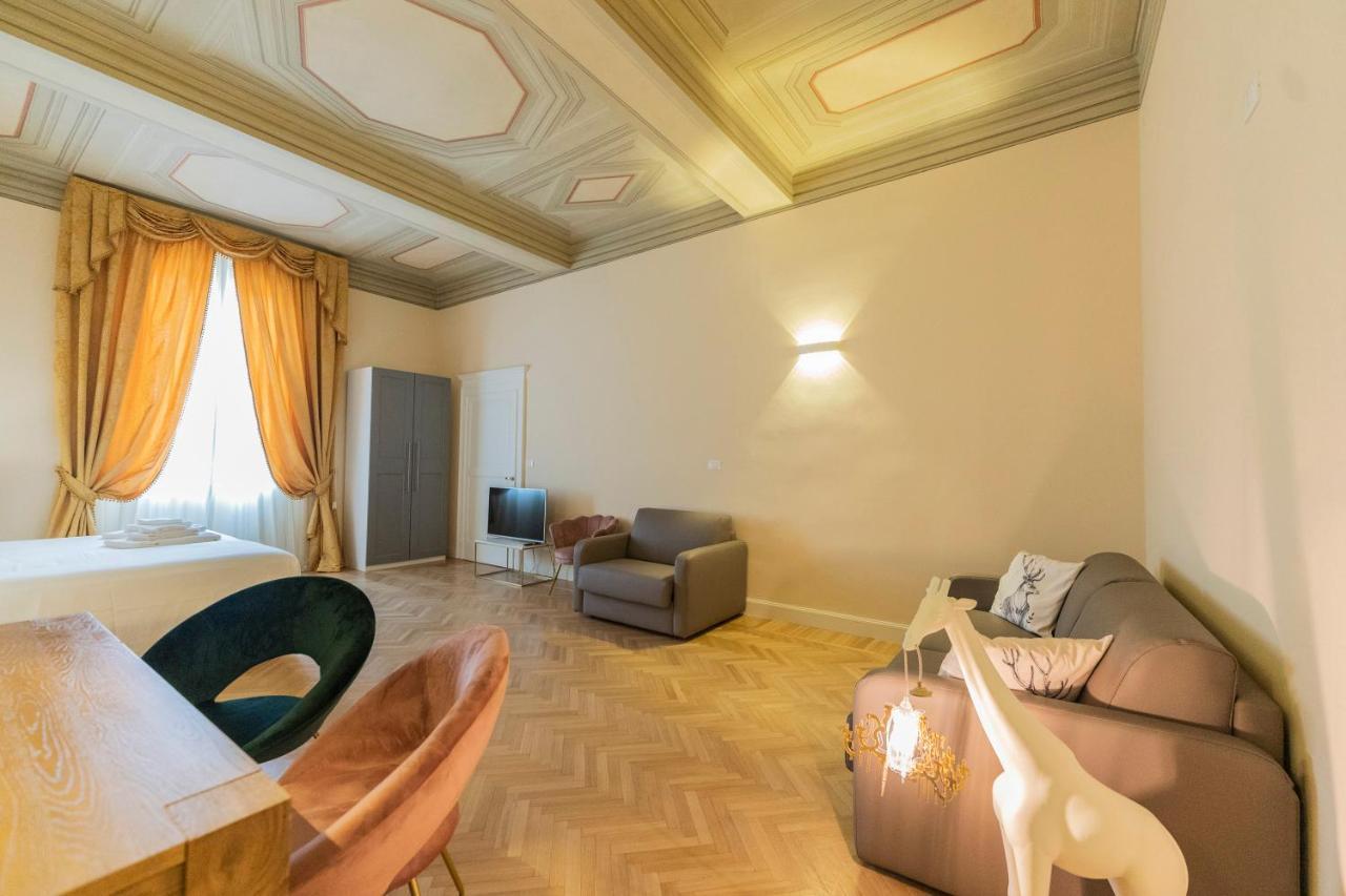 Aldrovandi Luxury Suites And Apartment Bolonia Exterior foto