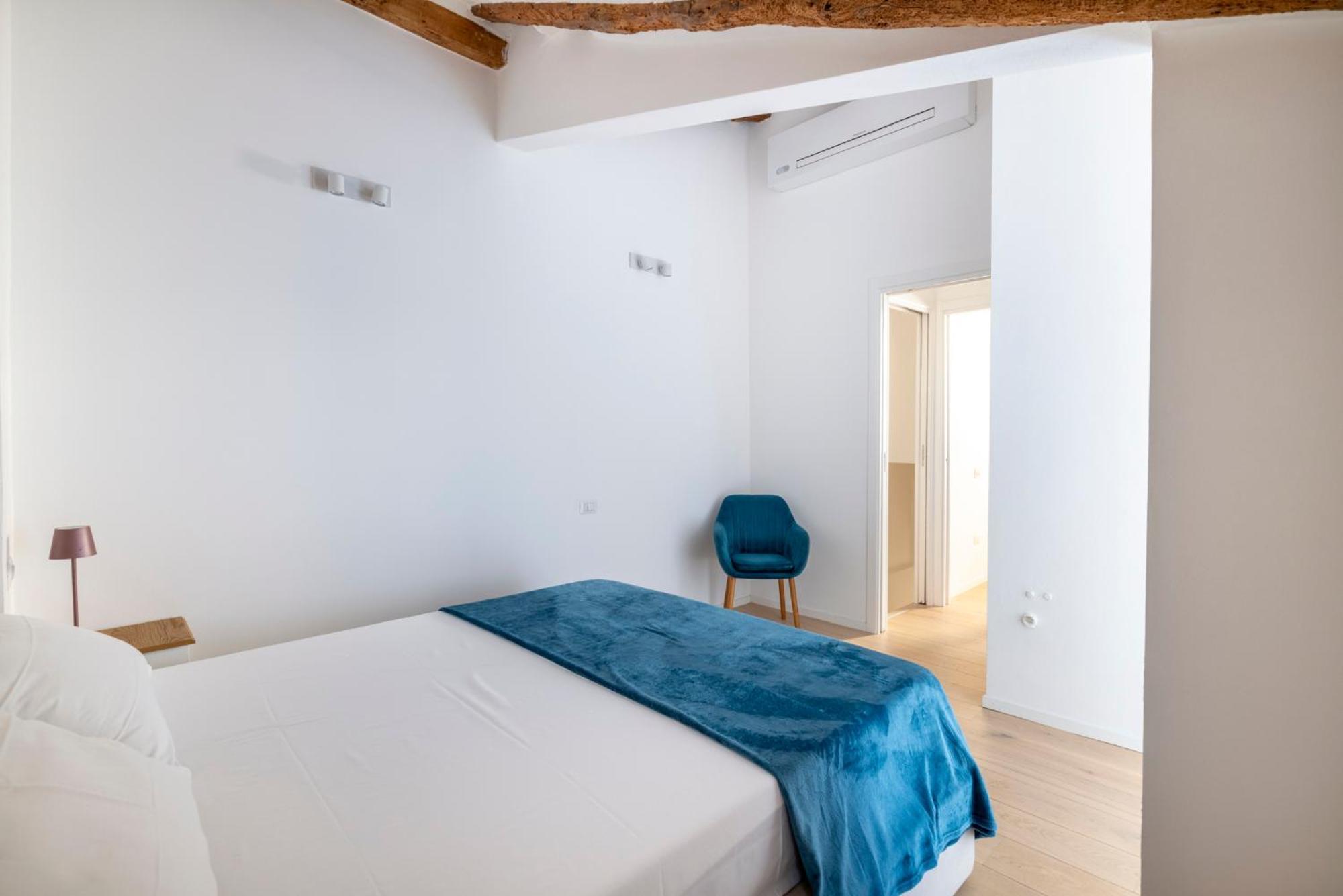 Aldrovandi Luxury Suites And Apartment Bolonia Exterior foto