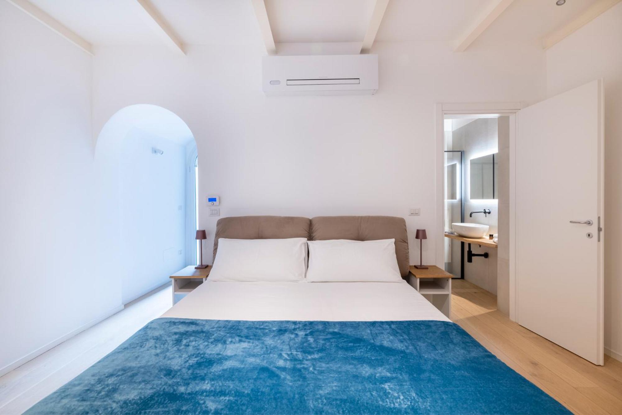 Aldrovandi Luxury Suites And Apartment Bolonia Exterior foto