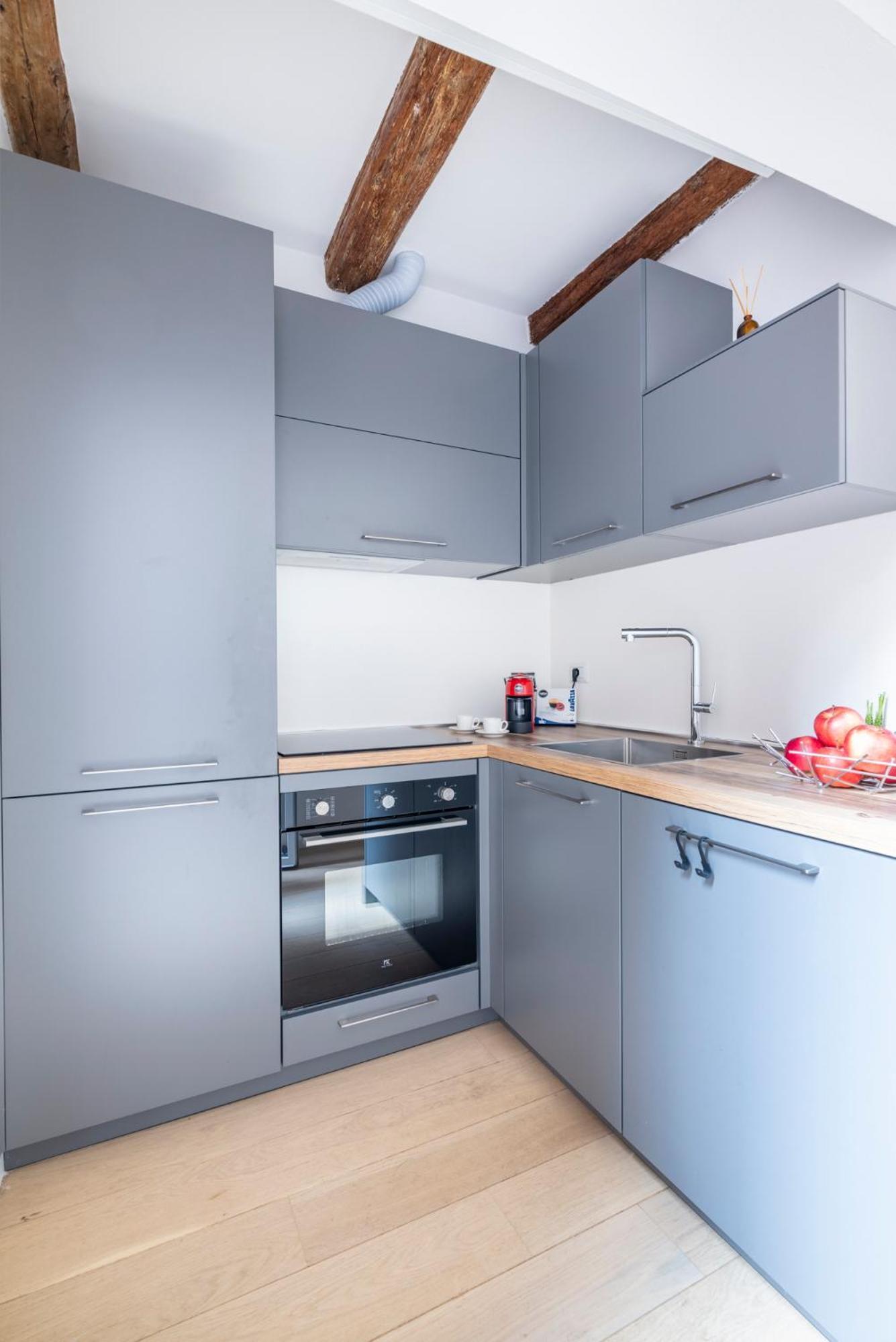 Aldrovandi Luxury Suites And Apartment Bolonia Exterior foto
